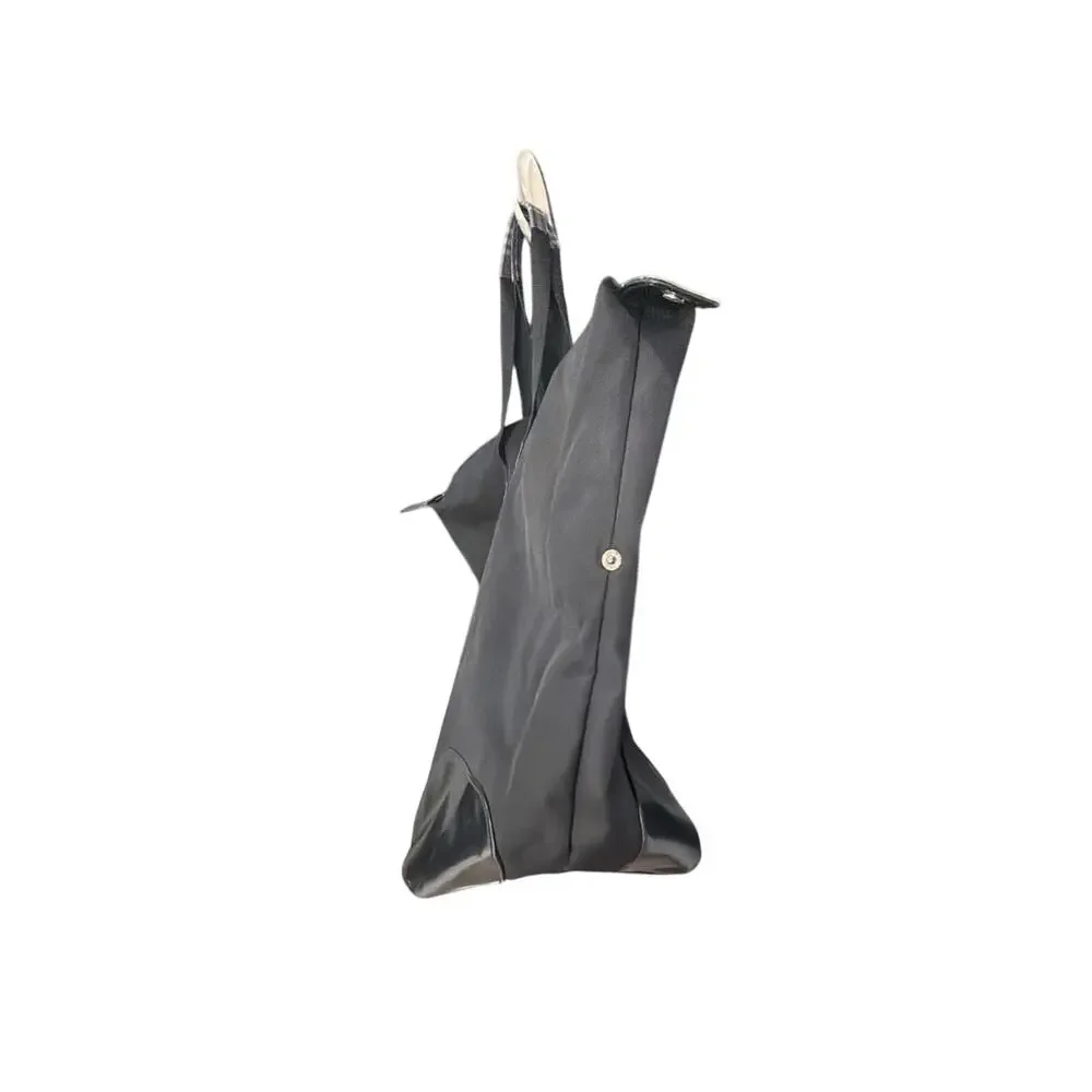 Burberry Fragrances Black Duffle Bag Weekender Tote Gray Nova Check Handles